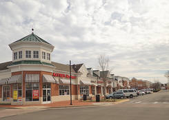 
                                	        Hancock Village
                                    