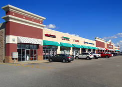 
                                	        Hillcrest Shopping Center
                                    